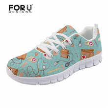 FORUDESIGNS Casual Women Flats Shoes Cartoon Nurses Bear Pattern Female Light Mesh Shoes Cute Nurse 3D Print Women's Sneakers