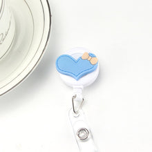 2018 Cute Heart Design Nurse Retractable Badge Reel Pull ID Card White Badge Holder Belt Clip Hospital School Office