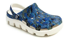 Slip on Casual Garden Girls Clogs Waterproof Shoes Women Classic Nursing Clogs Hospital Women Work Medical Sandals Big Size